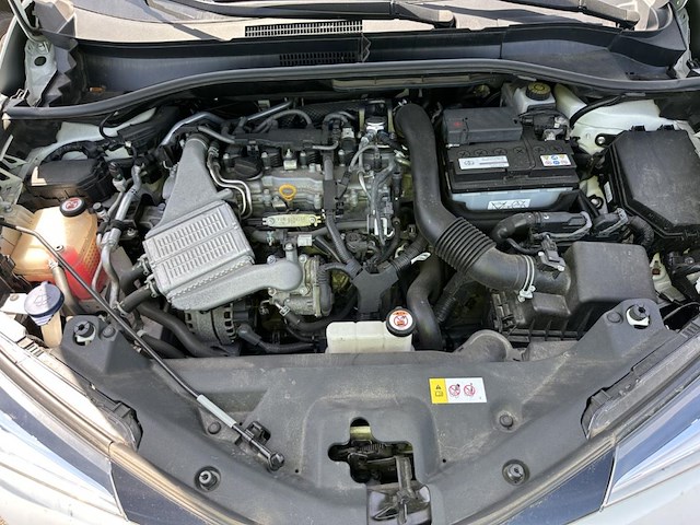 Toyota c-hr 1.2 turbo 2wd c-enter (eu6.2) 116, 2019 - afbeelding 10 van  25