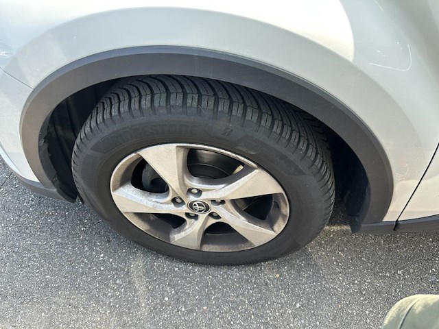 Toyota c-hr 1.2 turbo 2wd c-enter (eu6.2) 116, 2019 - afbeelding 17 van  25