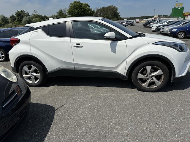 Toyota c-hr 1.2 turbo 2wd c-enter (eu6.2) 116, 2019 - afbeelding 20 van  25