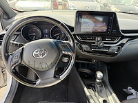 Toyota c-hr hybrid (hev) 1.8i vvt-i c-enter e-cvt 98 at, 2017 - afbeelding 11 van  29