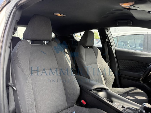 Toyota c-hr hybrid (hev) 1.8i vvt-i c-enter e-cvt 98 at, 2017 - afbeelding 27 van  29