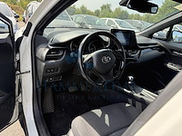 Toyota c-hr hybrid (hev) 1.8i vvt-i c-enter e-cvt 98 at, 2017 - afbeelding 8 van  29