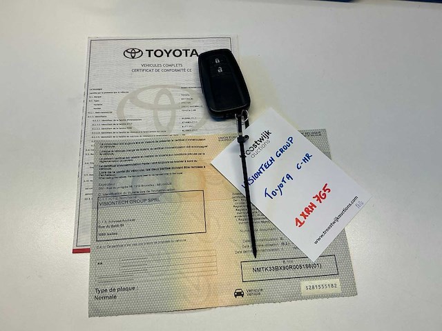 Toyota c-hr personenauto - afbeelding 6 van  14