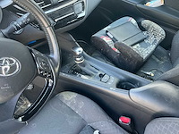 Toyota c-hr personenauto - afbeelding 14 van  18