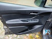Toyota c-hr - afbeelding 18 van  81