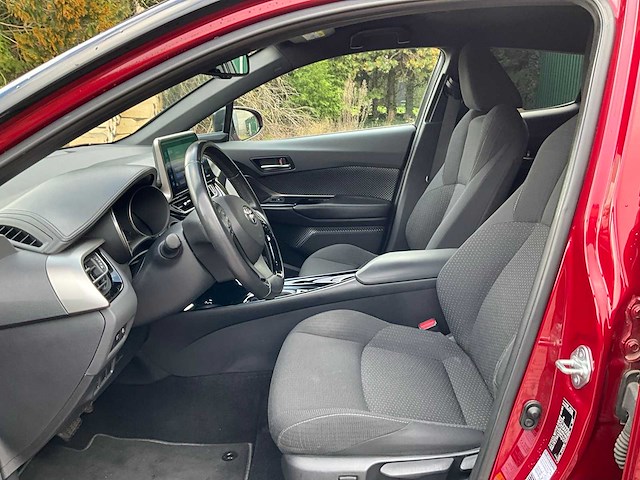 Toyota chr hybrid - afbeelding 15 van  45