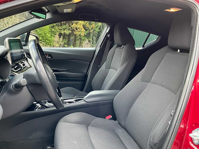 Toyota chr hybrid - afbeelding 16 van  45