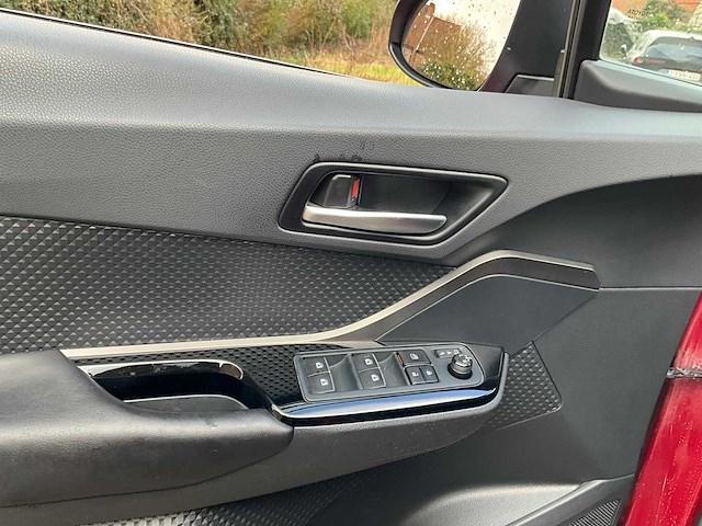 Toyota chr hybrid - afbeelding 17 van  45