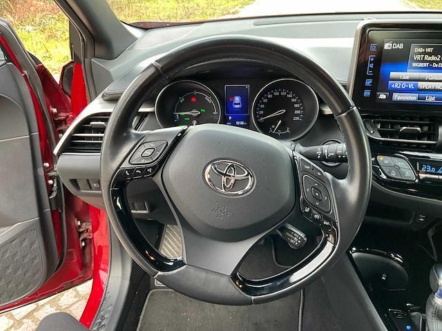 Toyota chr hybrid - afbeelding 19 van  45