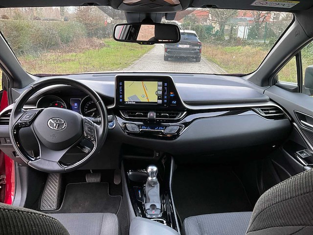 Toyota chr hybrid - afbeelding 29 van  45