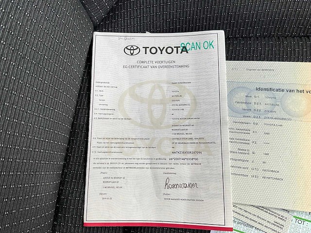 Toyota chr hybrid - afbeelding 38 van  45