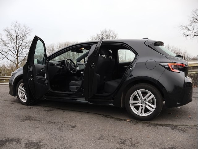 Toyota corolla - sb1ka3be30e009797 - 2020 - afbeelding 20 van  22