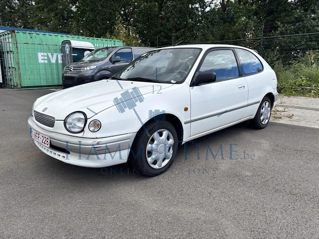 Toyota corolla 1.4i vvt-i 16v linea terra, 1999 - afbeelding 1 van  38