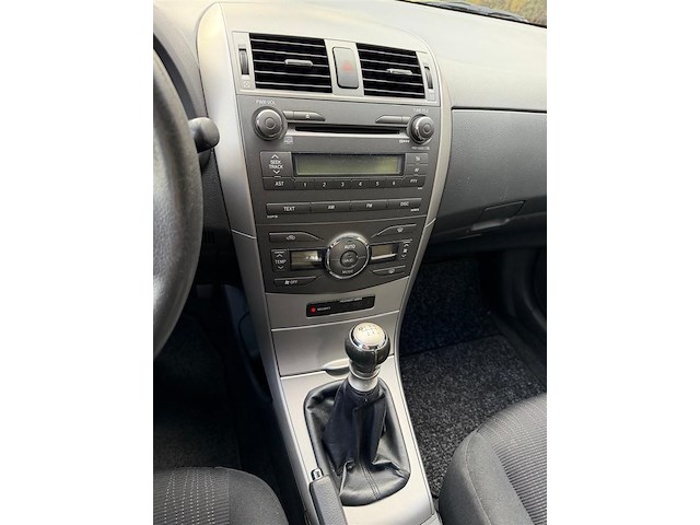 Toyota corolla, 2011 - afbeelding 11 van  24