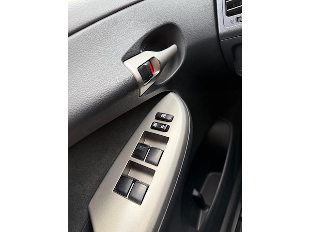 Toyota corolla, 2011 - afbeelding 3 van  24