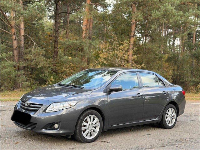 Toyota corolla, 2011 - afbeelding 1 van  24