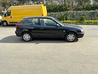 Toyota corolla personenauto - afbeelding 12 van  14