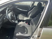Toyota corolla personenauto - afbeelding 13 van  15