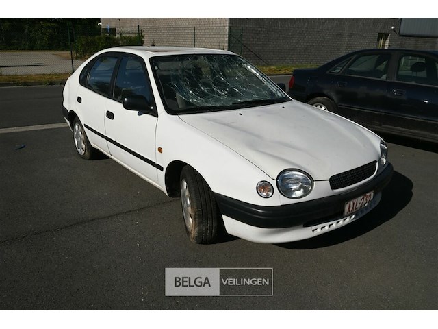 Toyota corolla - afbeelding 1 van  13
