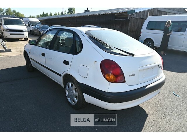 Toyota corolla - afbeelding 13 van  13