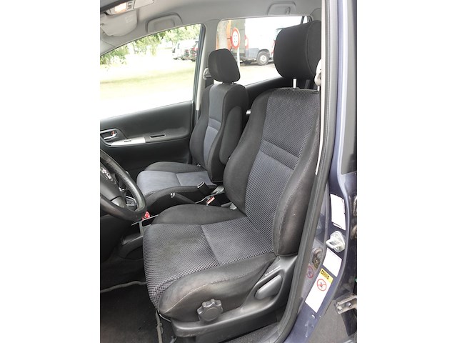 Toyota corolla - afbeelding 20 van  21
