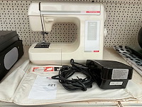 Toyota em930 naaimachine - afbeelding 1 van  1