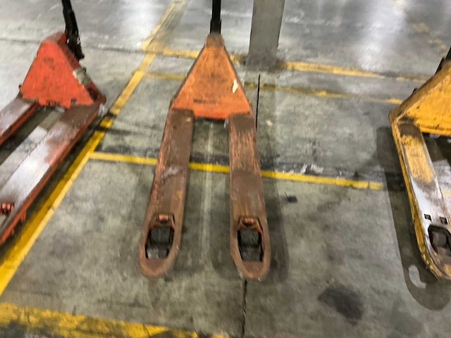 Toyota hand hydraulische palletwagen - afbeelding 2 van  4