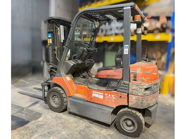 Toyota heftruck - afbeelding 3 van  6