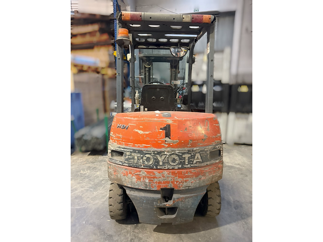 Toyota heftruck - afbeelding 4 van  6