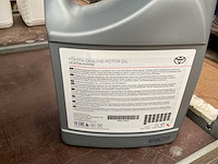 Toyota ,inhoud 5 liter 5w30 motor olie - afbeelding 2 van  2