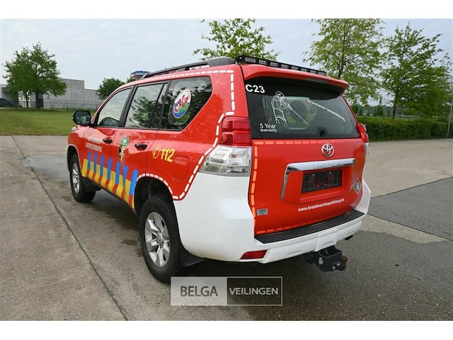 Toyota land cruiser stationwagen - afbeelding 11 van  23