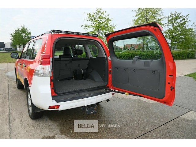 Toyota land cruiser stationwagen - afbeelding 18 van  23