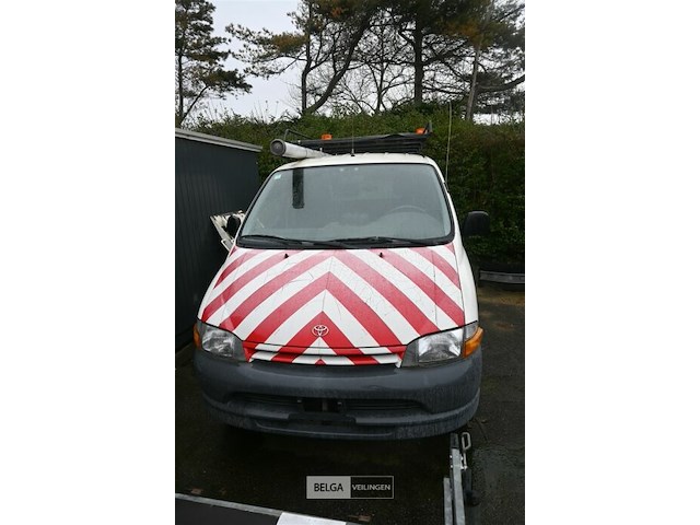 Toyota lichte vrachtwagen - afbeelding 3 van  18