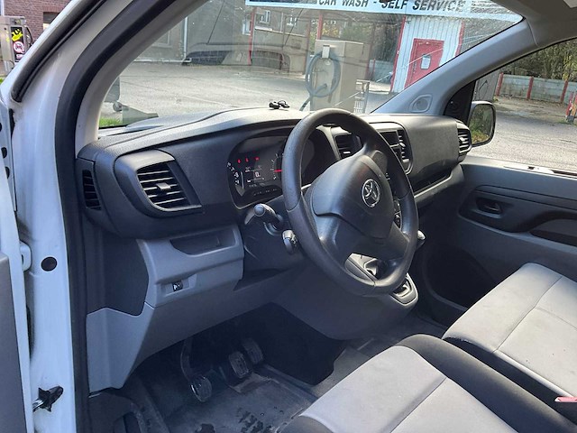 Toyota proace bedrijfswagen - afbeelding 2 van  31
