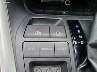 Toyota rav4 2.5 hybrid 2wd e-cvt style plus lhd... - afbeelding 13 van  43