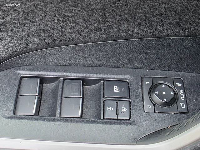Toyota rav4 2.5 hybrid 2wd e-cvt style plus lhd... - afbeelding 20 van  43