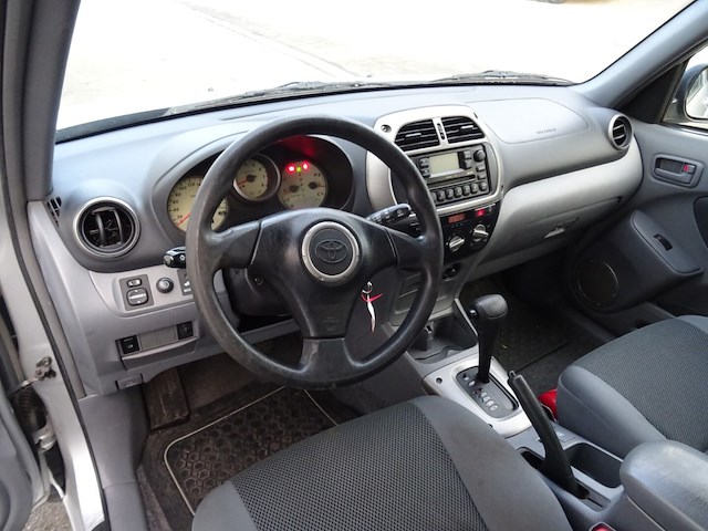 Toyota rav4 - afbeelding 19 van  22