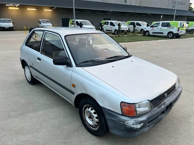 Toyota starlet 1995 - afbeelding 16 van  19