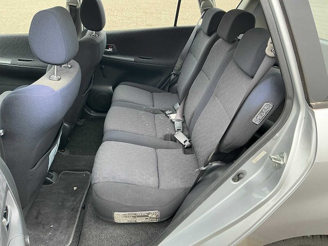Toyota verso personenauto - afbeelding 10 van  17