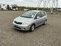 Toyota verso personenauto - afbeelding 1 van  17