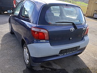Toyota yaris - jtdjv123500082682 - 1999 - afbeelding 19 van  23