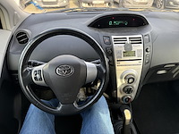 Toyota yaris-1 luna, 2006 - afbeelding 2 van  28