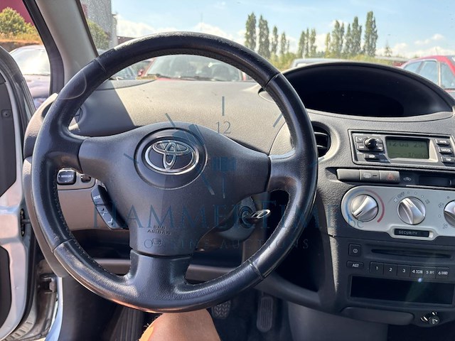 Toyota yaris 1.0i vvt-i, 2004 - afbeelding 6 van  31