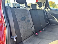 Toyota yaris 1.0i vvt-i dynamic, 2014 - afbeelding 17 van  48
