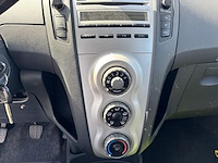 Toyota yaris 1.0i vvt-i luna,2007 - afbeelding 6 van  32