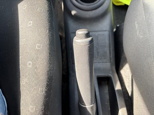 Toyota yaris 1.0i vvt-i luna,2007 - afbeelding 8 van  32