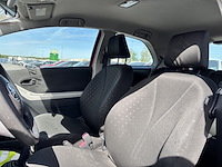 Toyota yaris 1.0i vvt-i luna,2007 - afbeelding 32 van  32
