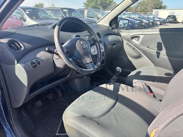 Toyota yaris 1.0i vvt-i natura, 2004 - afbeelding 4 van  34