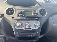 Toyota yaris 1.0i vvt-i natura, 2004 - afbeelding 8 van  34
