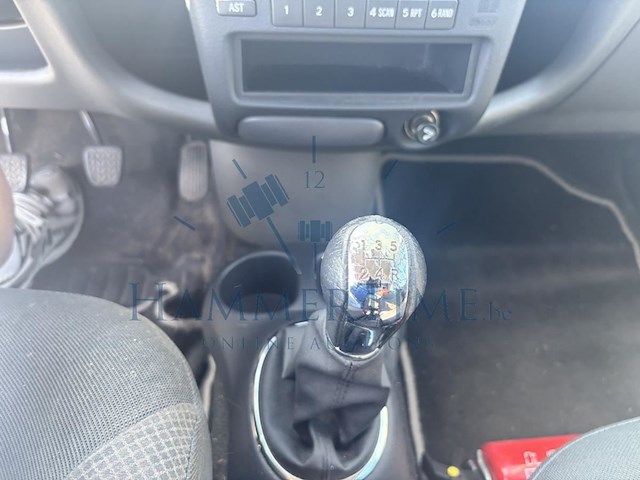Toyota yaris 1.0i vvt-i natura, 2004 - afbeelding 9 van  34